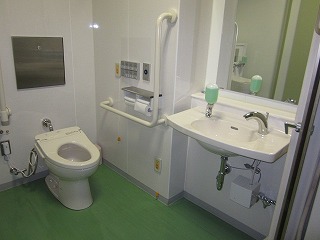 トイレ内部1