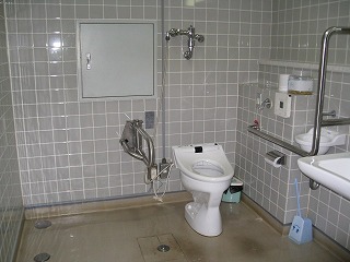 トイレ内部1