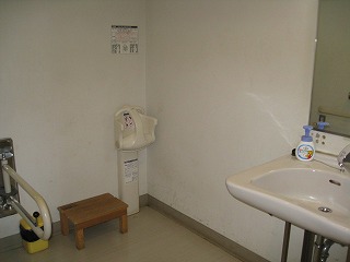 トイレ内部2