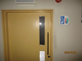 トイレ入口