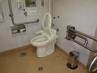 トイレ内部1
