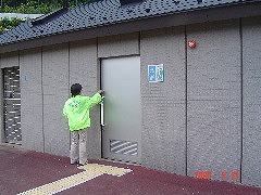 トイレ入口