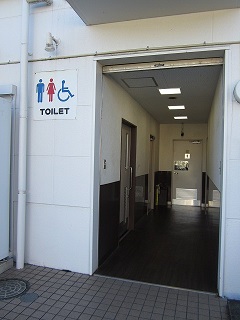 トイレ入口