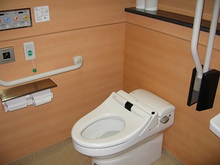 トイレ内部1
