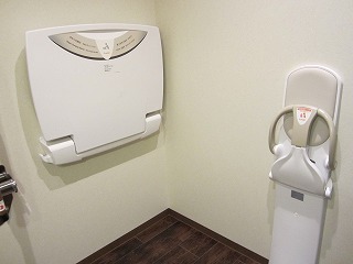 トイレ内部2