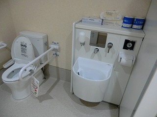 トイレ内部1