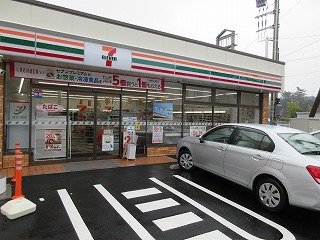 施設入口