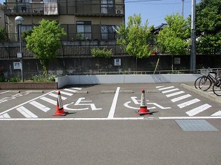 車いす対応駐車場