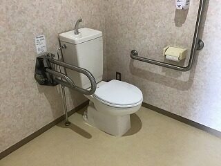 トイレ内部1