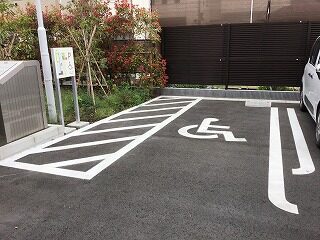 車いす対応駐車場