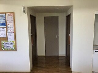 トイレ入口