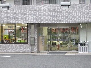 施設入口