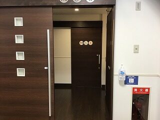 トイレ入口