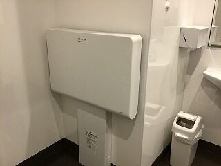 トイレ内部2